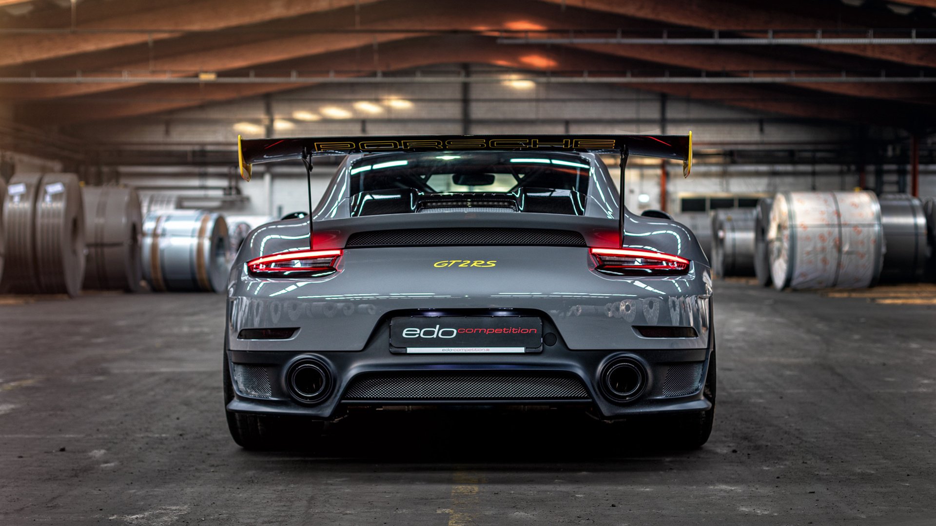 开云官方网页登录-国际漂浮足球：水上足球的新玩法，水上足球活动方案